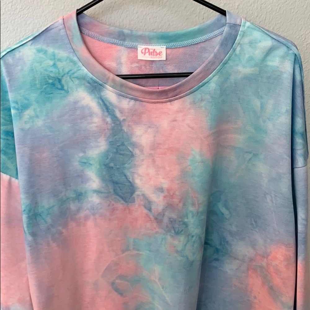 Cotton Candy Tie Die Long-sleeve Pullover